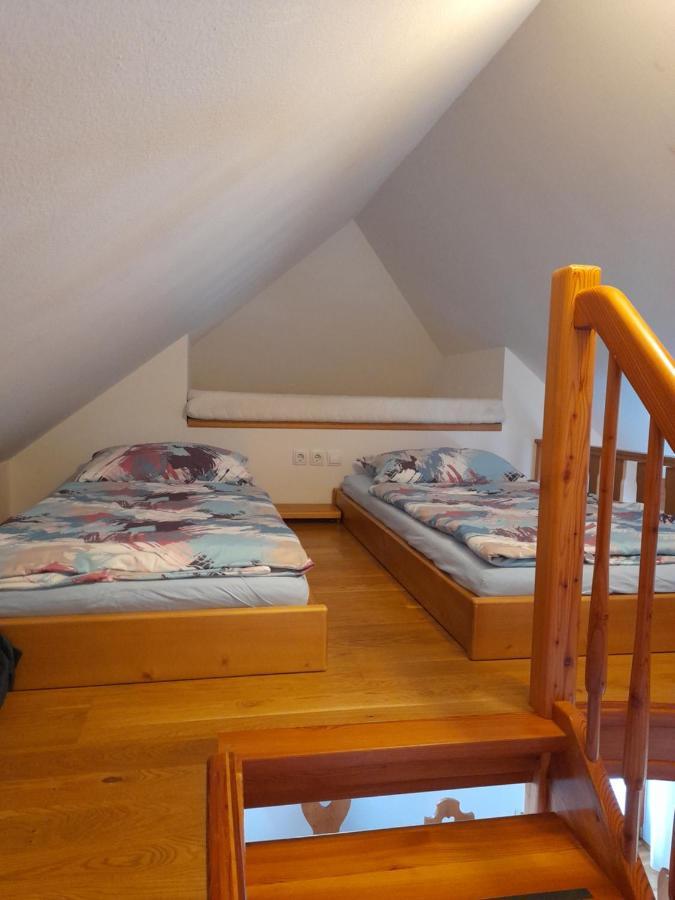 Apartma in Bungalov Jezerci Gozd Martuljek Exteriér fotografie